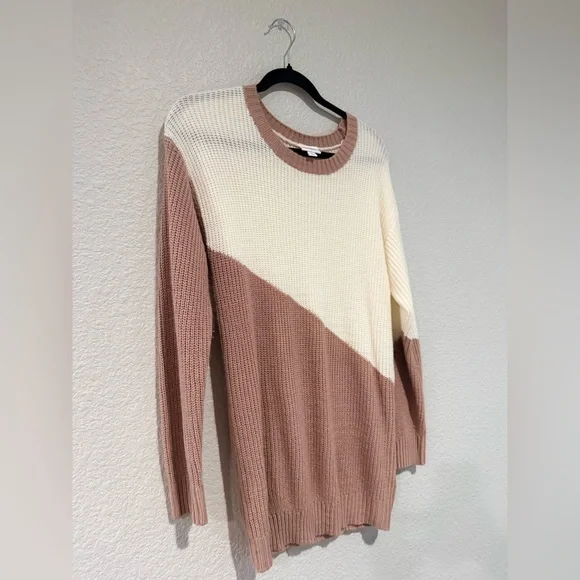 Lularoe large Colorblock Knit Sweater - white and blush - Picture 3 of 4